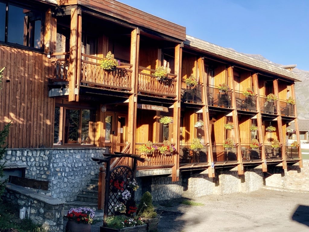 Hôtels Catrems et Montagnou