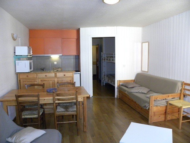 53b