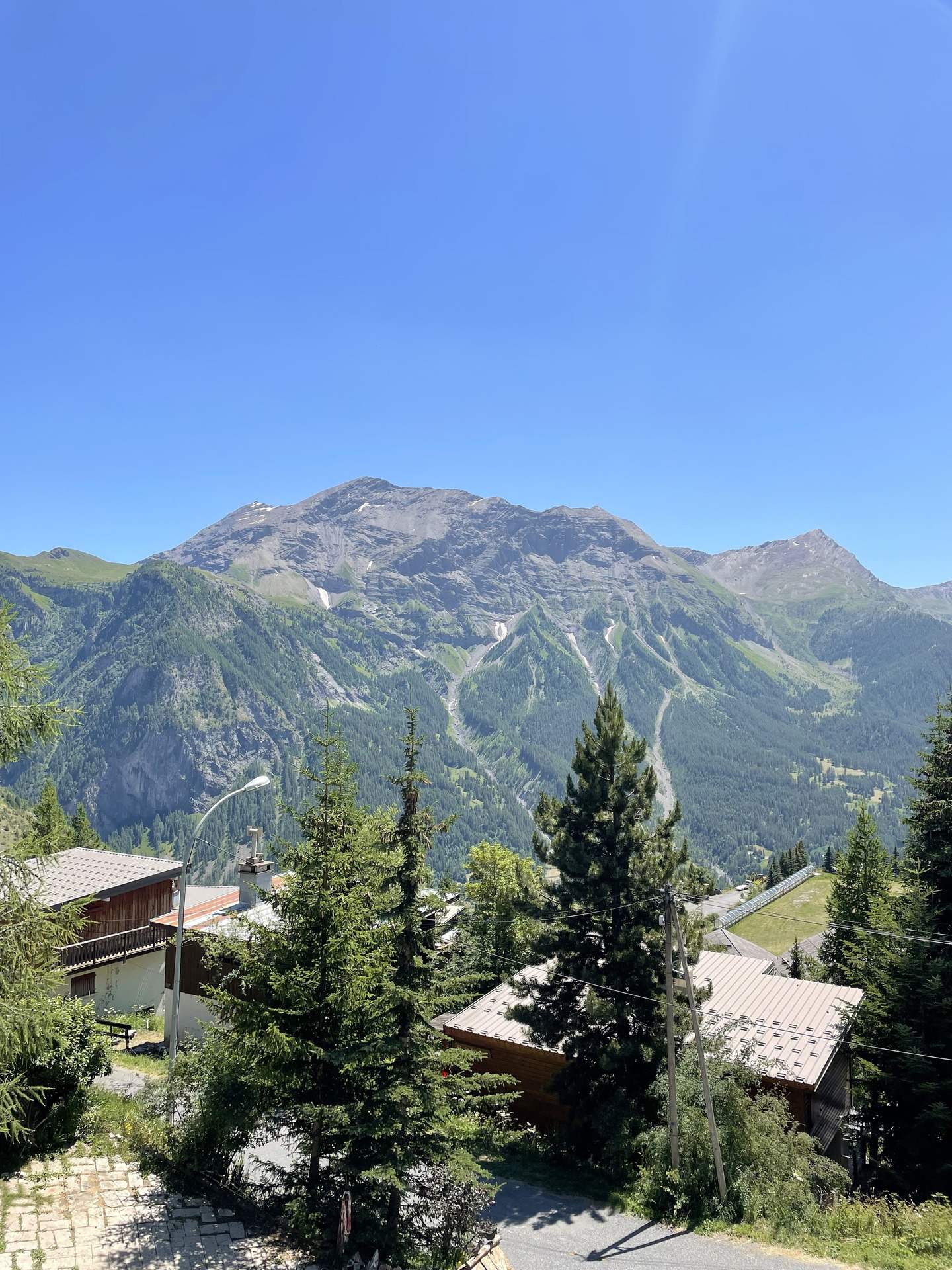_lv_images__lot_0000080306_09_3662087