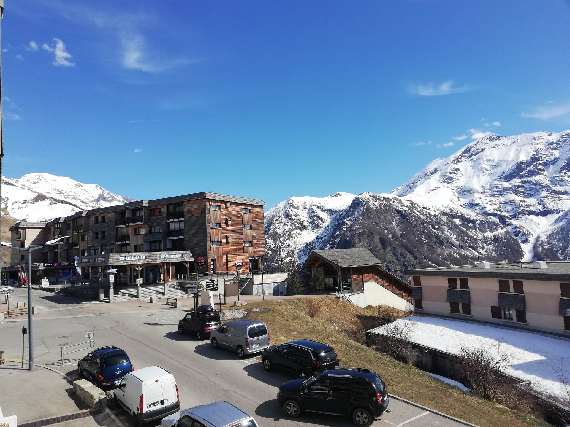 _lv_images__lot_0000250050_08_3463116