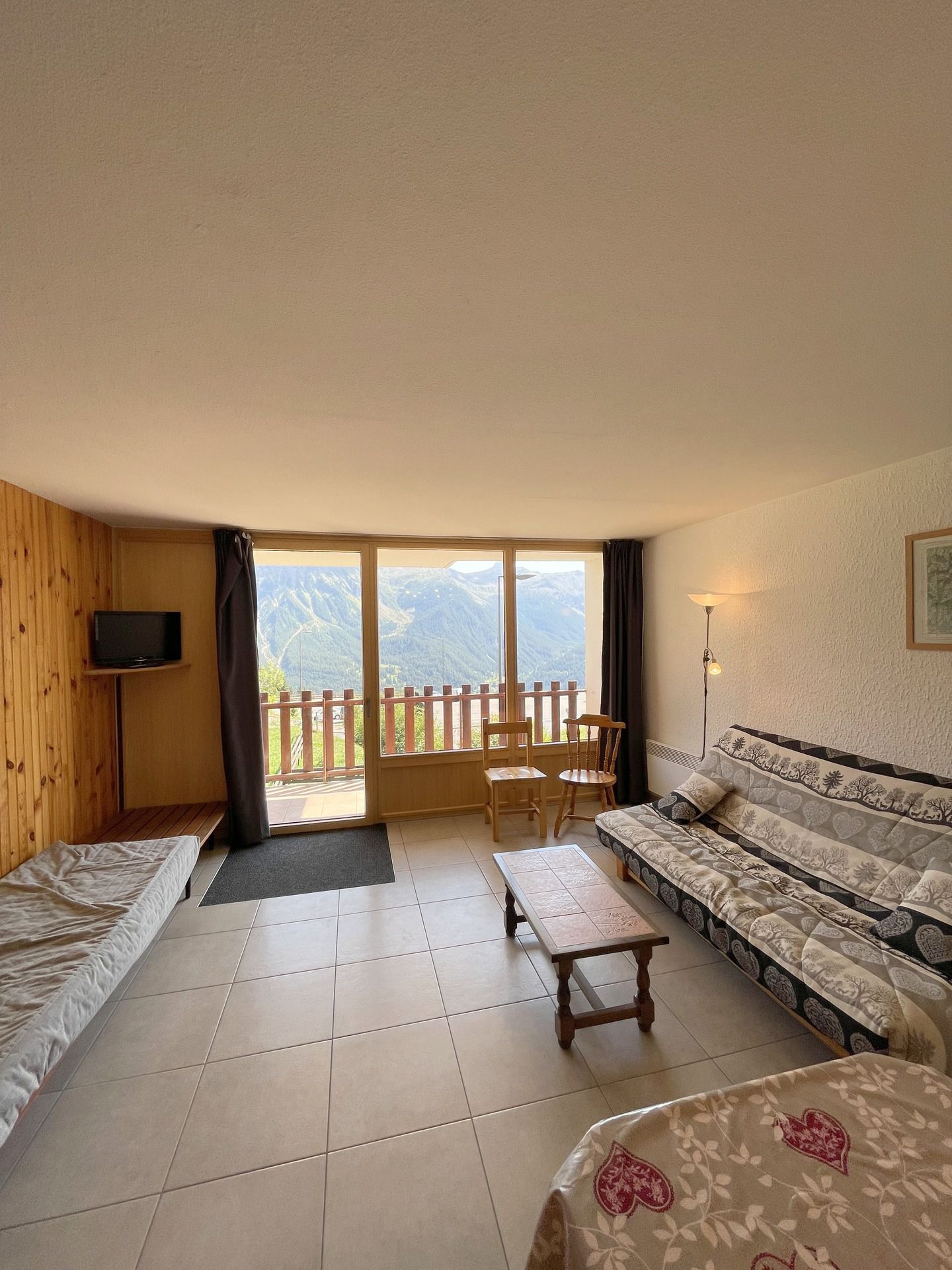 _lv_images__lot_0000440005_01_3181740