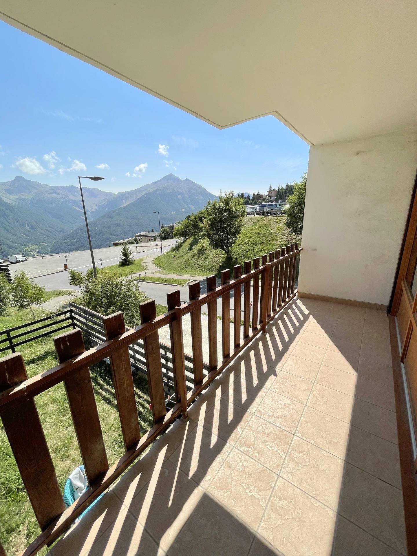 _lv_images__lot_0000440005_09_3181748