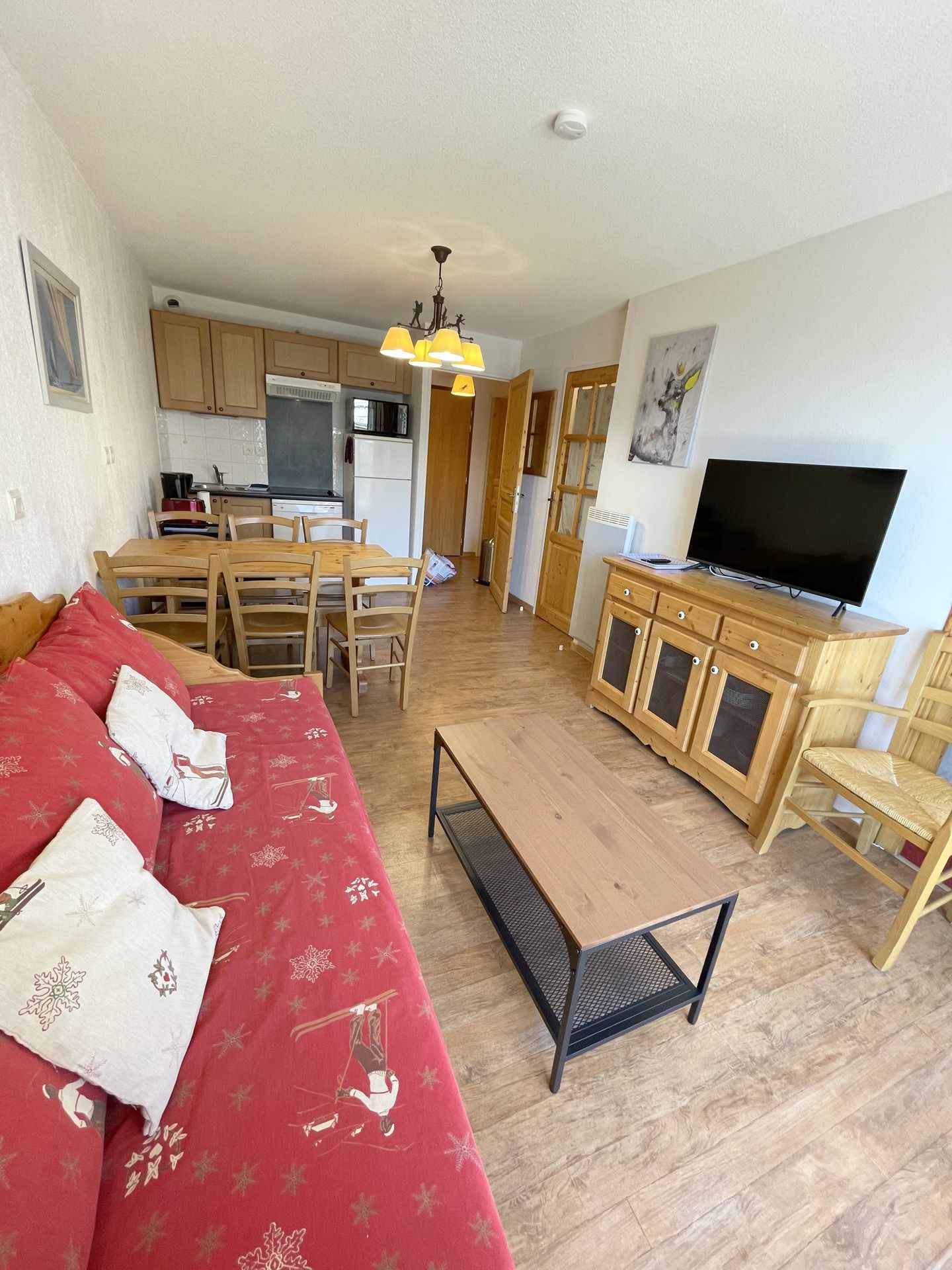 _lv_images__lot_0000450308_02_3161423