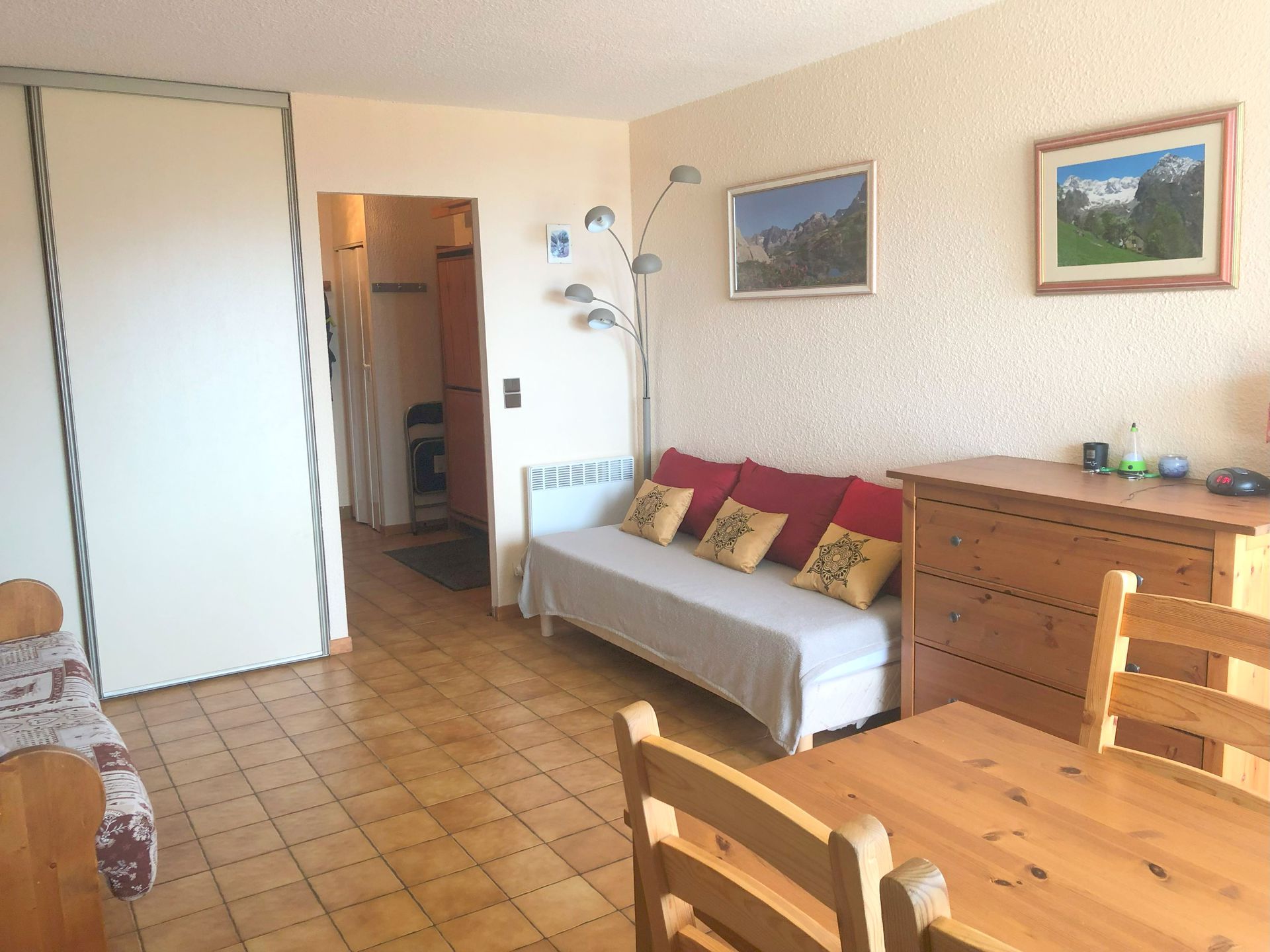 _lv_images__lot_0000450323_03_3150205