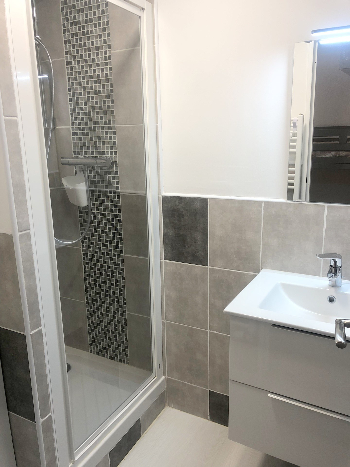 _lv_images__lot_0000450326_06_3223096