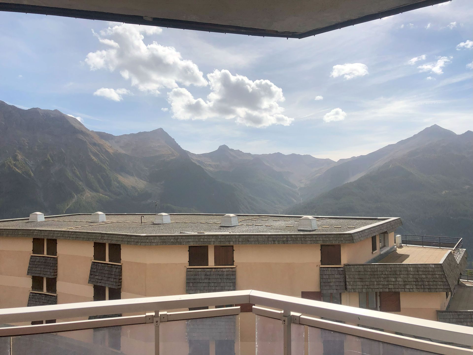 _lv_images__lot_0000450331_10_3213760