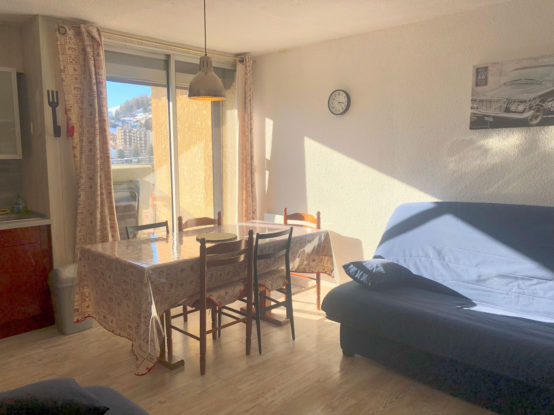 _lv_images__lot_0000450359_02_3235085