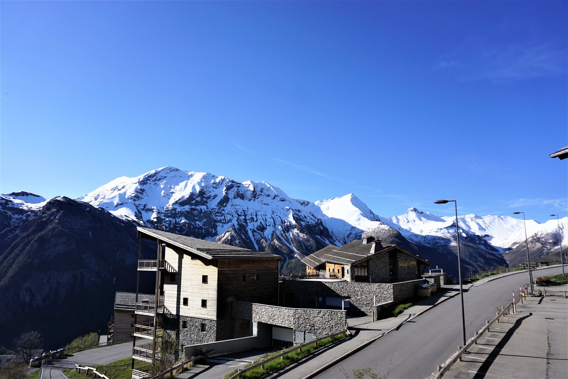 _lv_images__lot_0010950107_11_3214430