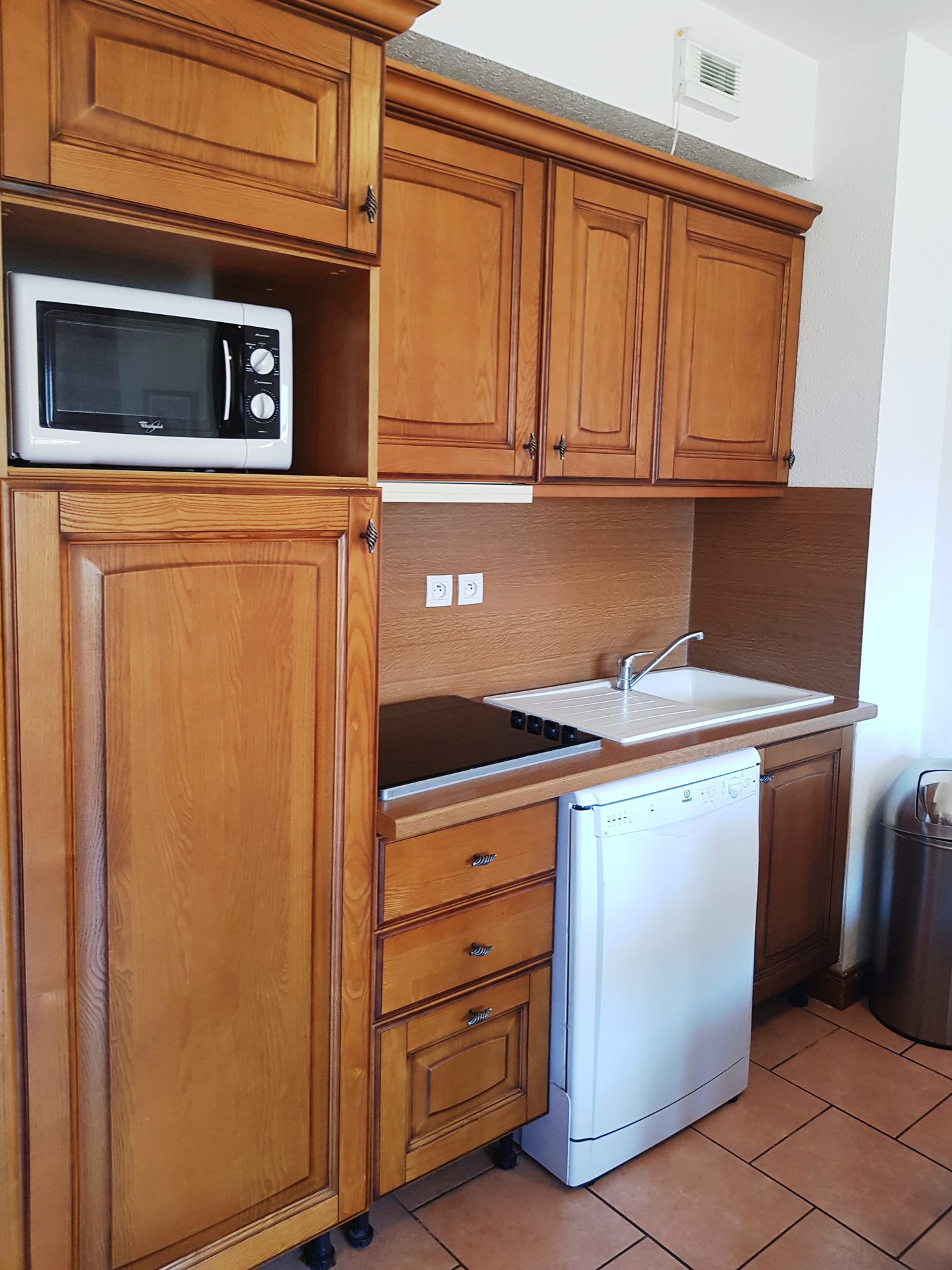 _lv_images__lot_0010950117_05_3421192