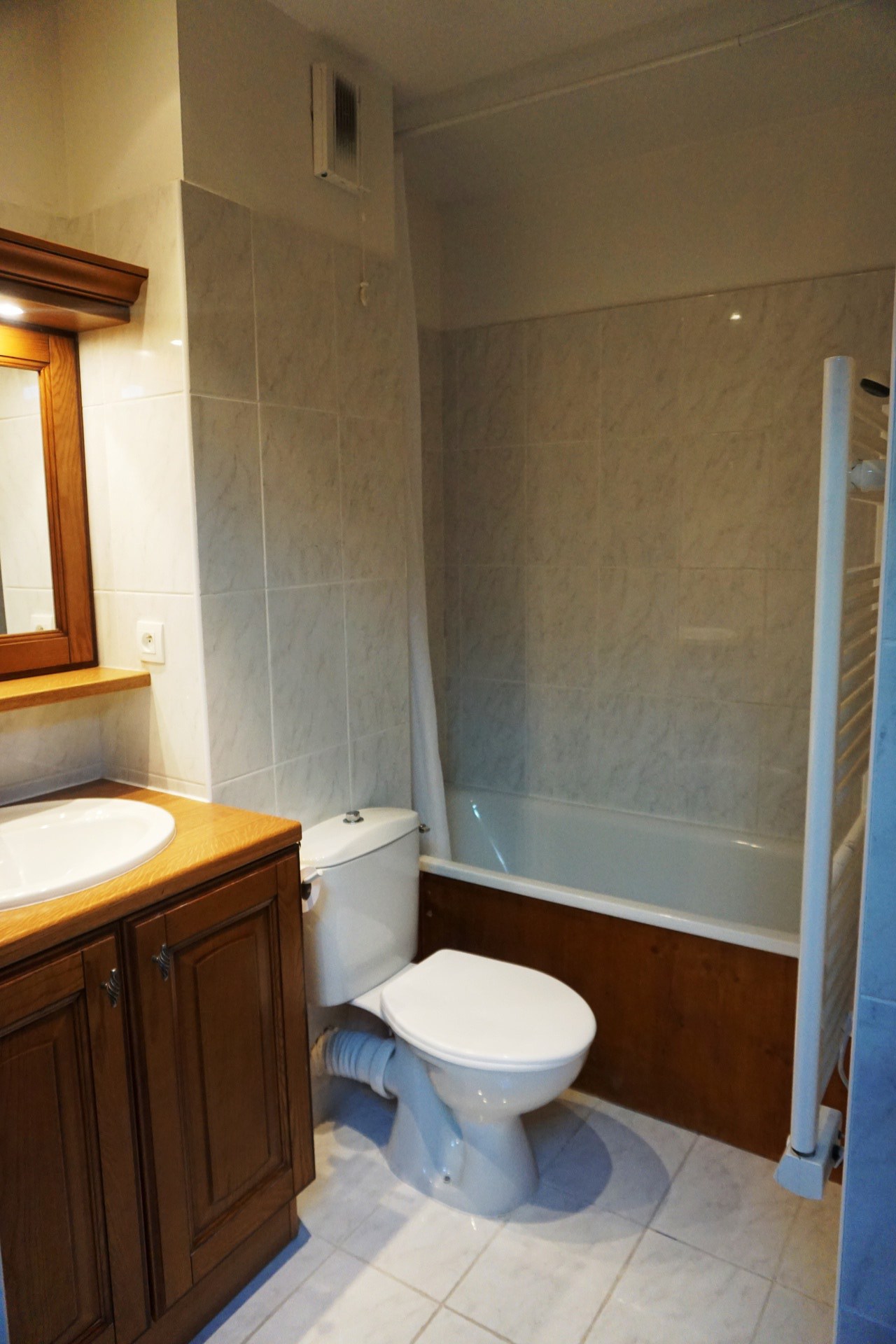 _lv_images__lot_0010950413_09_3229275