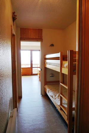 _lv_images__lot_0014450012_06_3489433