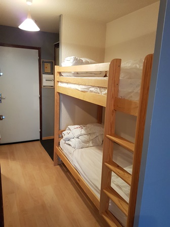 _lv_images__lot_0014800031_05_3146432