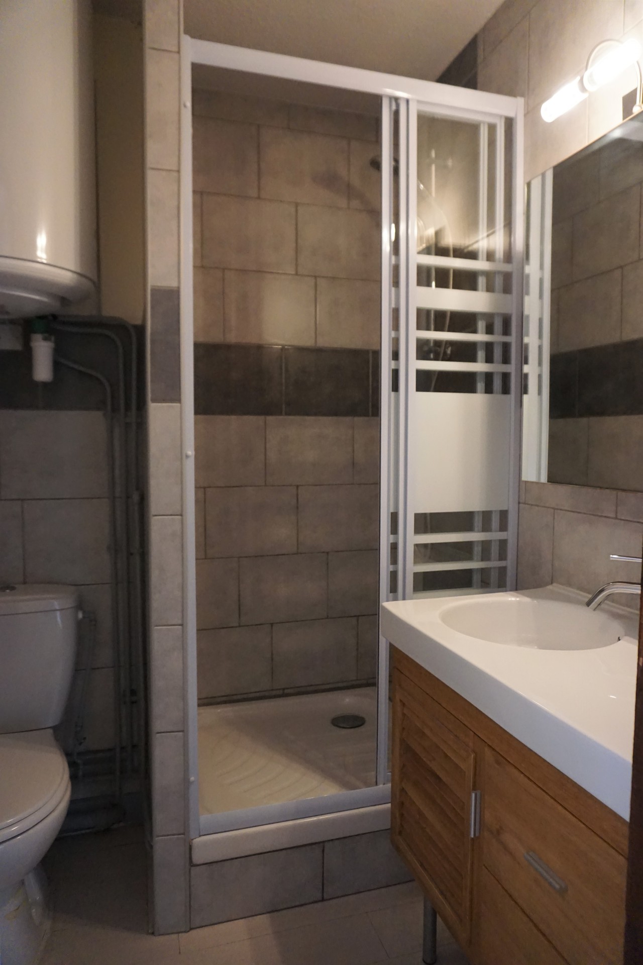 _lv_images__lot_0014800037_06_3377972