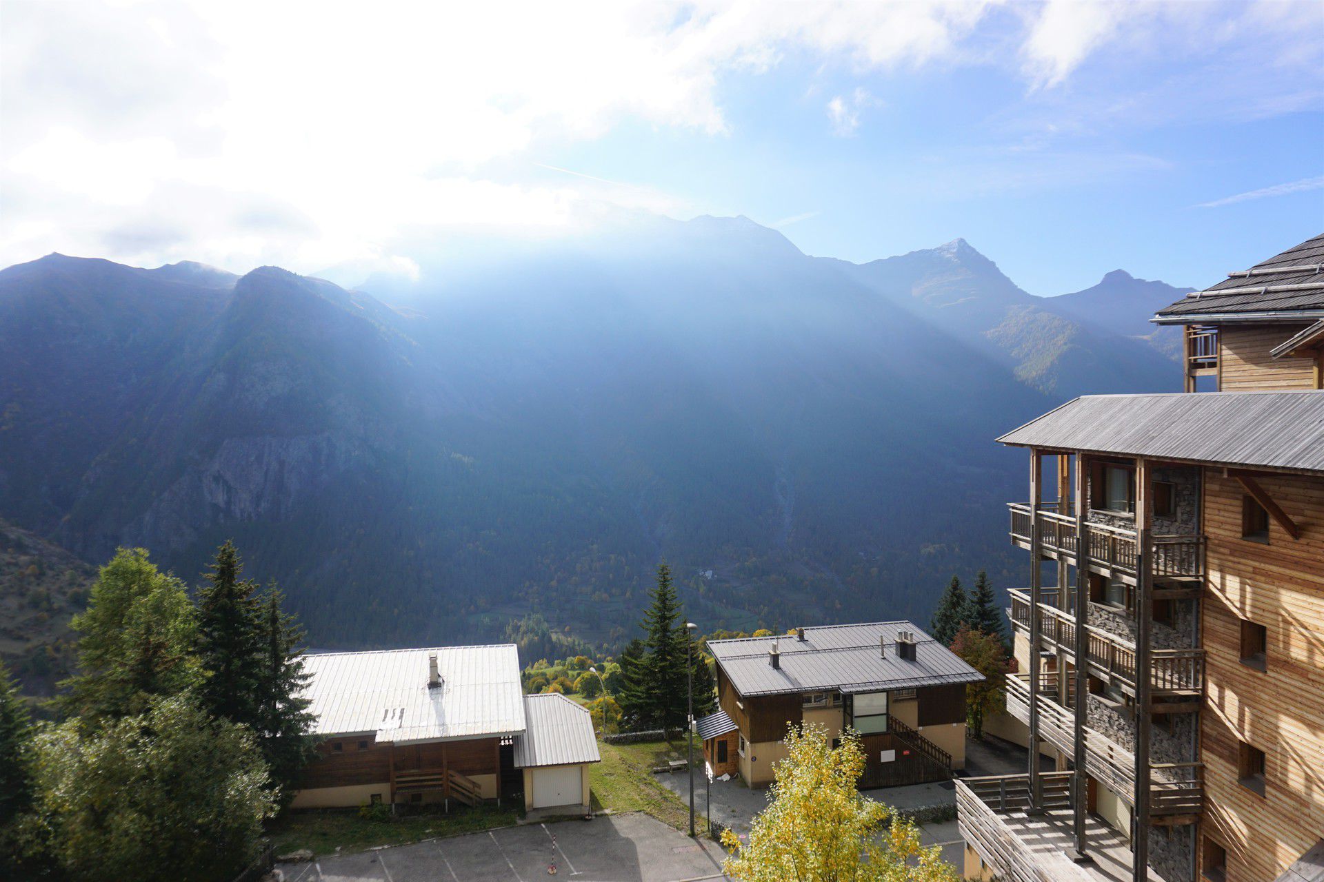 _lv_images__lot_0015200069_12_3220327