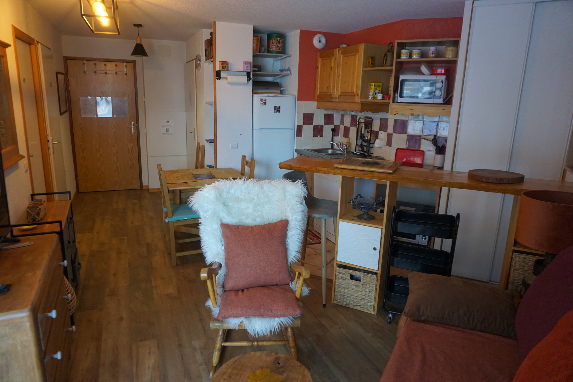 _lv_images__lot_0015200075_03_3237466