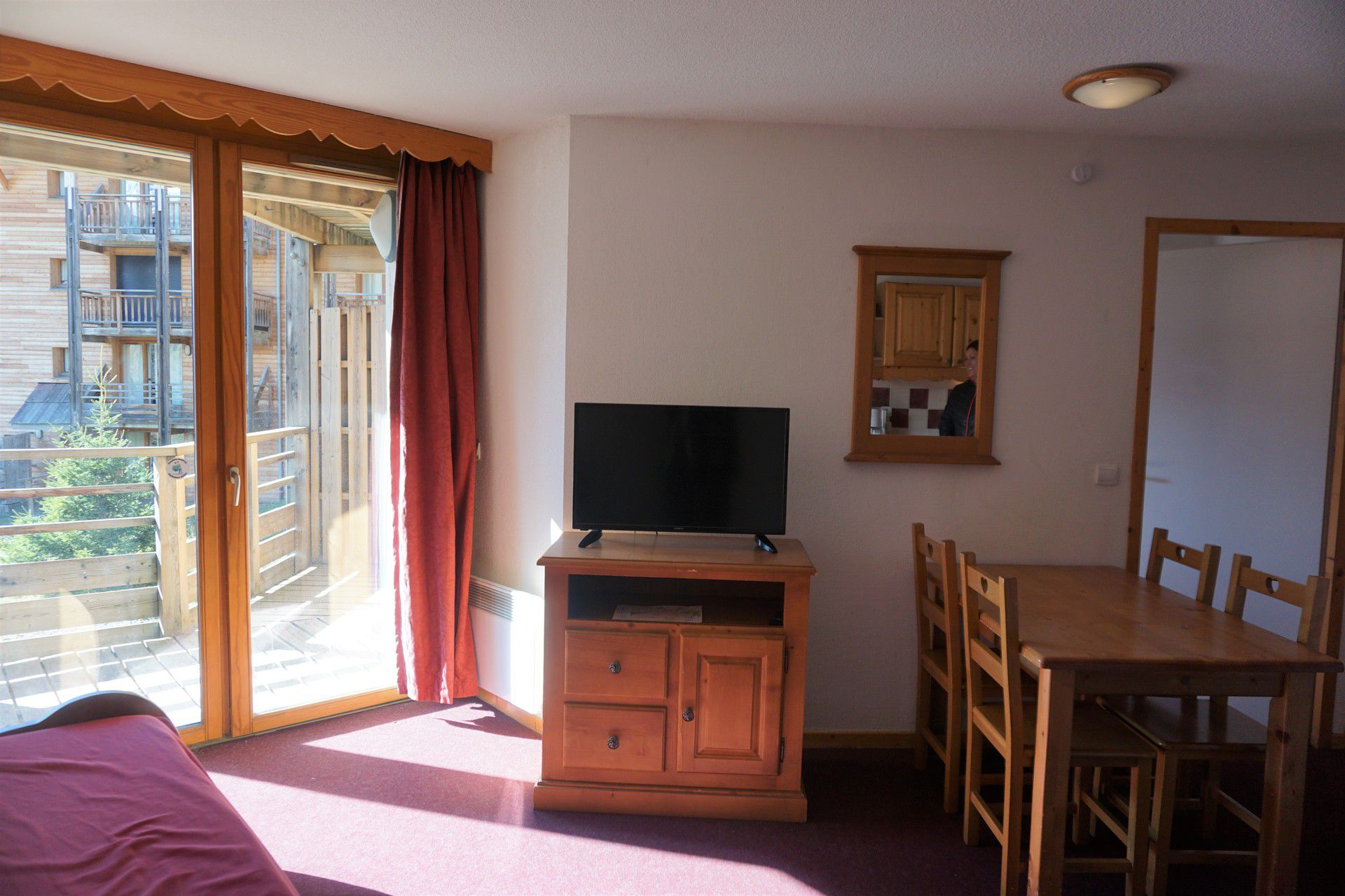 _lv_images__lot_0015200091_02_3399029