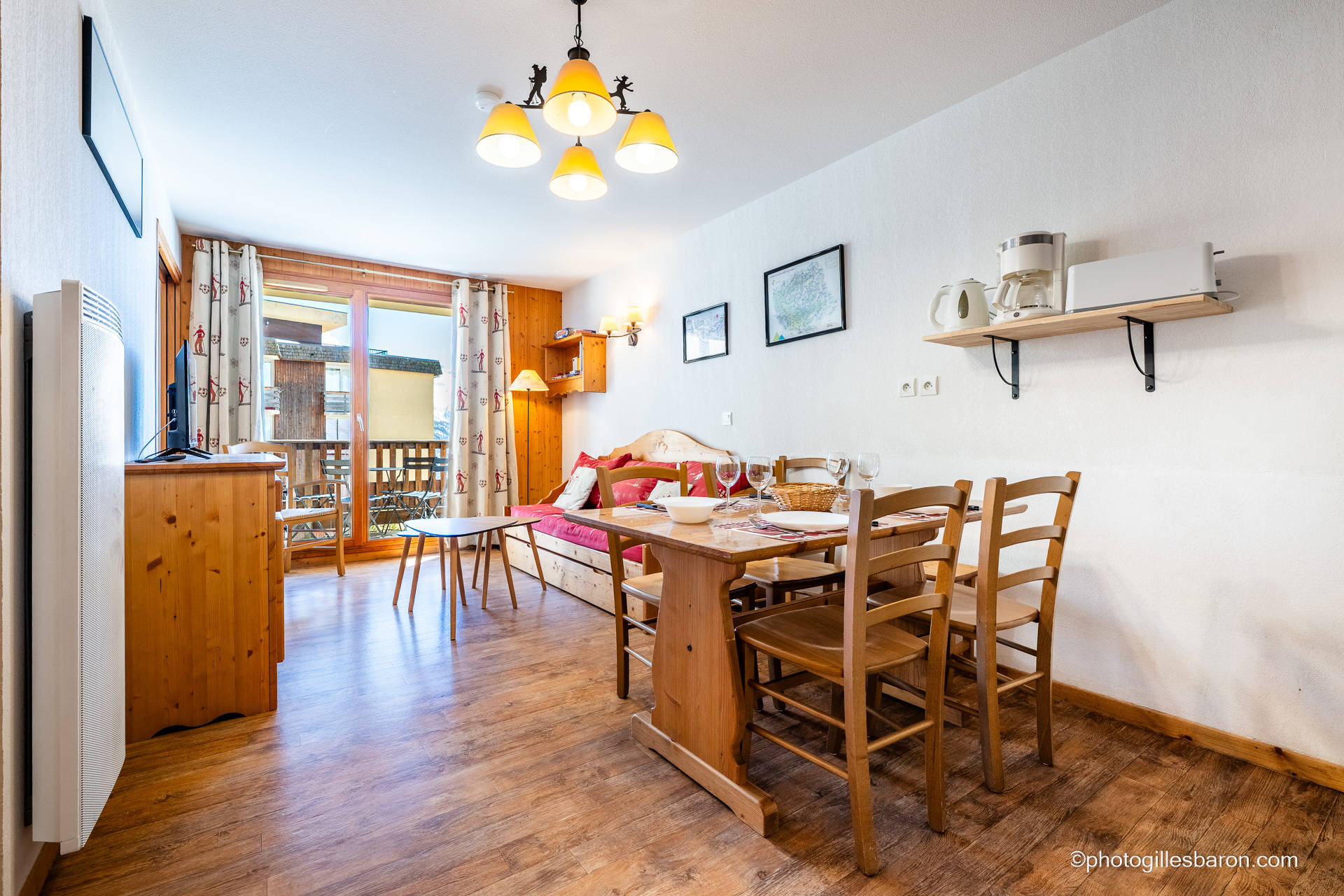 _lv_images__lot_0015200159_01_3150837