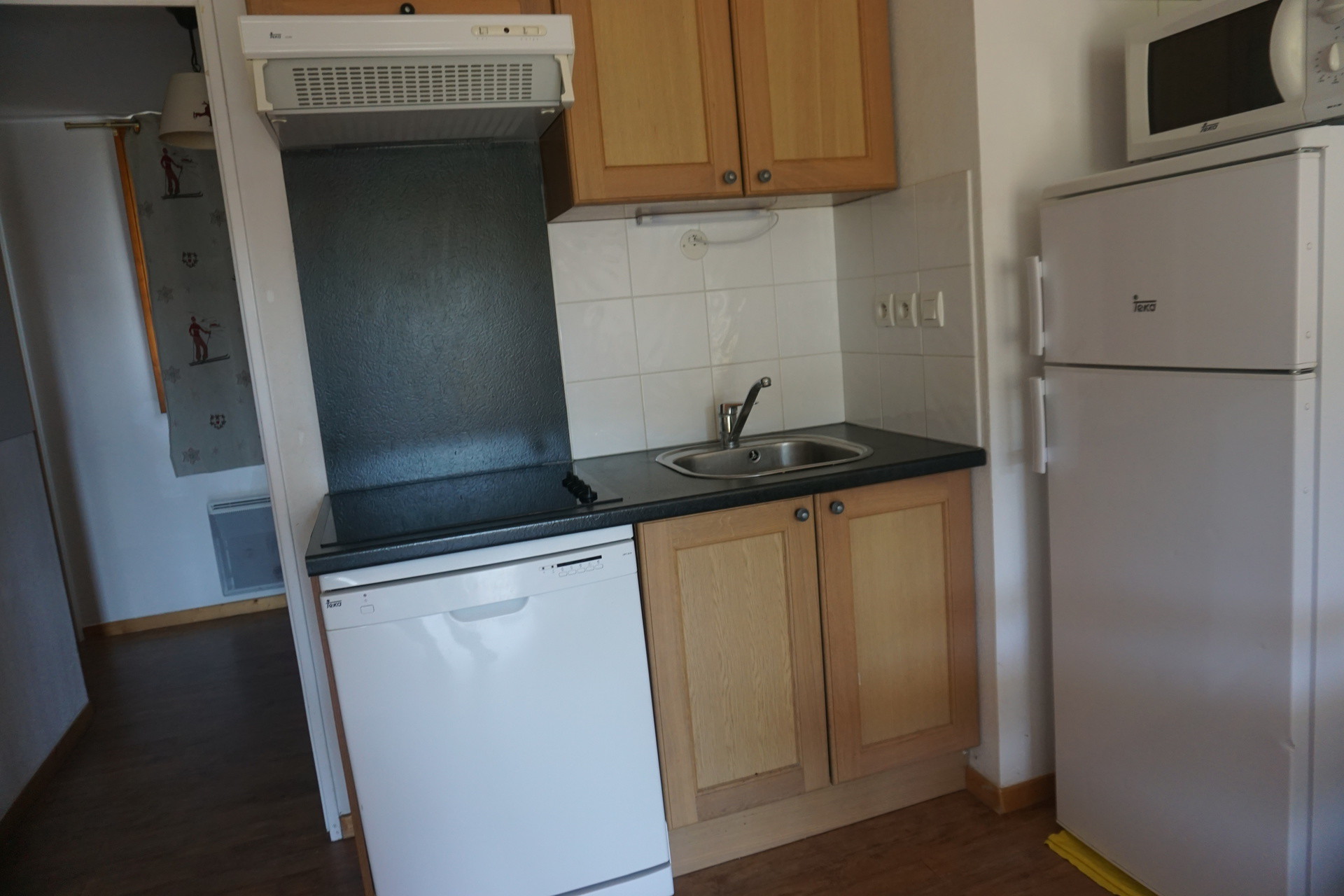 _lv_images__lot_0015200165_04_3150694