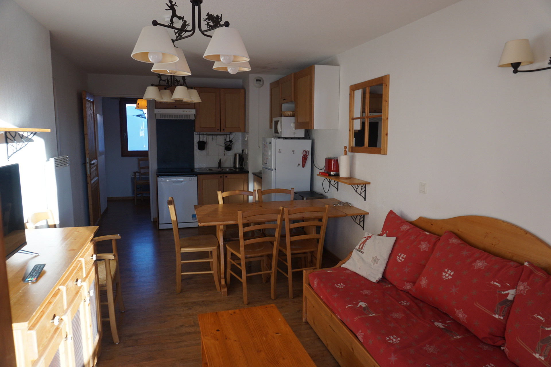 _lv_images__lot_0015200170_03_3218354