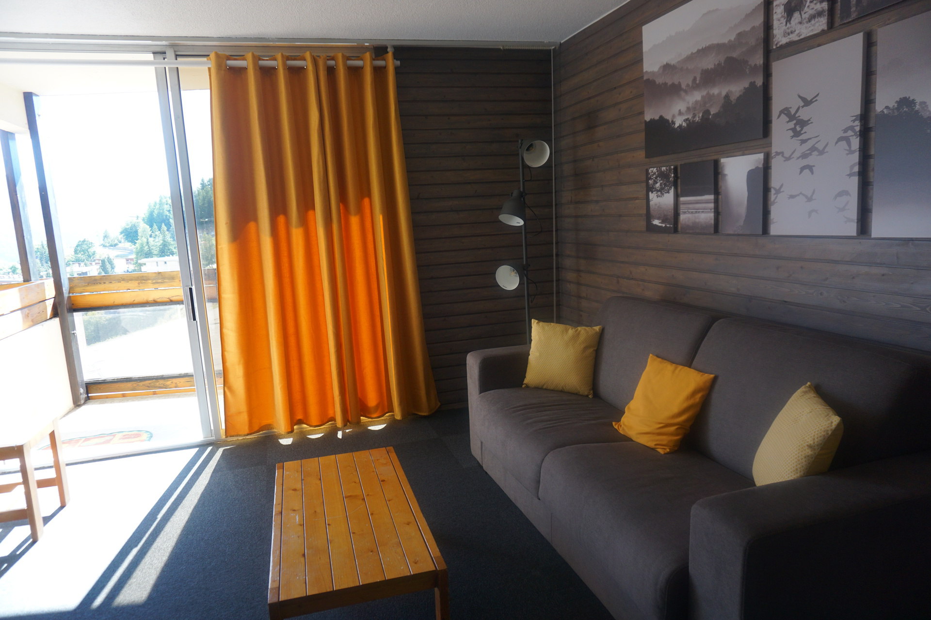 _lv_images__lot_0015200201_01_3441597