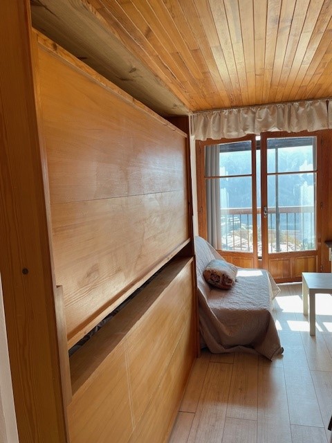 _lv_images__lot_0015200235_05_3219334