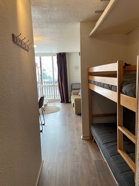 _lv_images__lot_0015200239_06_3217685