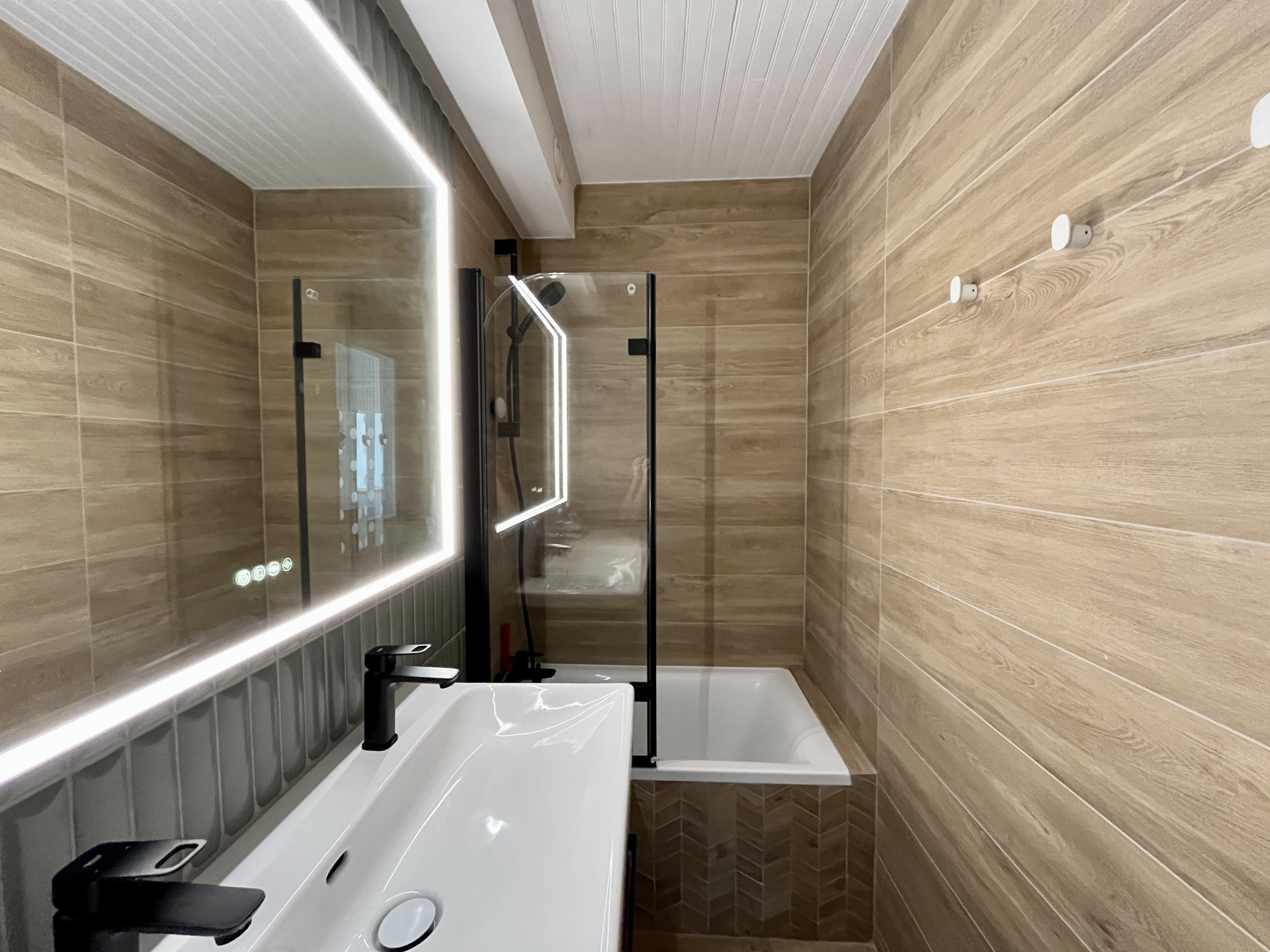 Appartement 2 pièces cabine 6 personnes Bellevue E58_Orcières