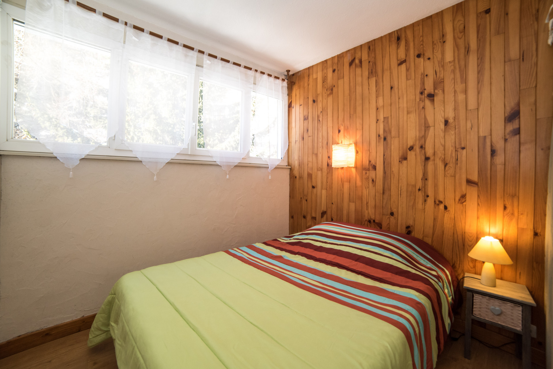 bg17_8172.jpg bg17_8172.jpg