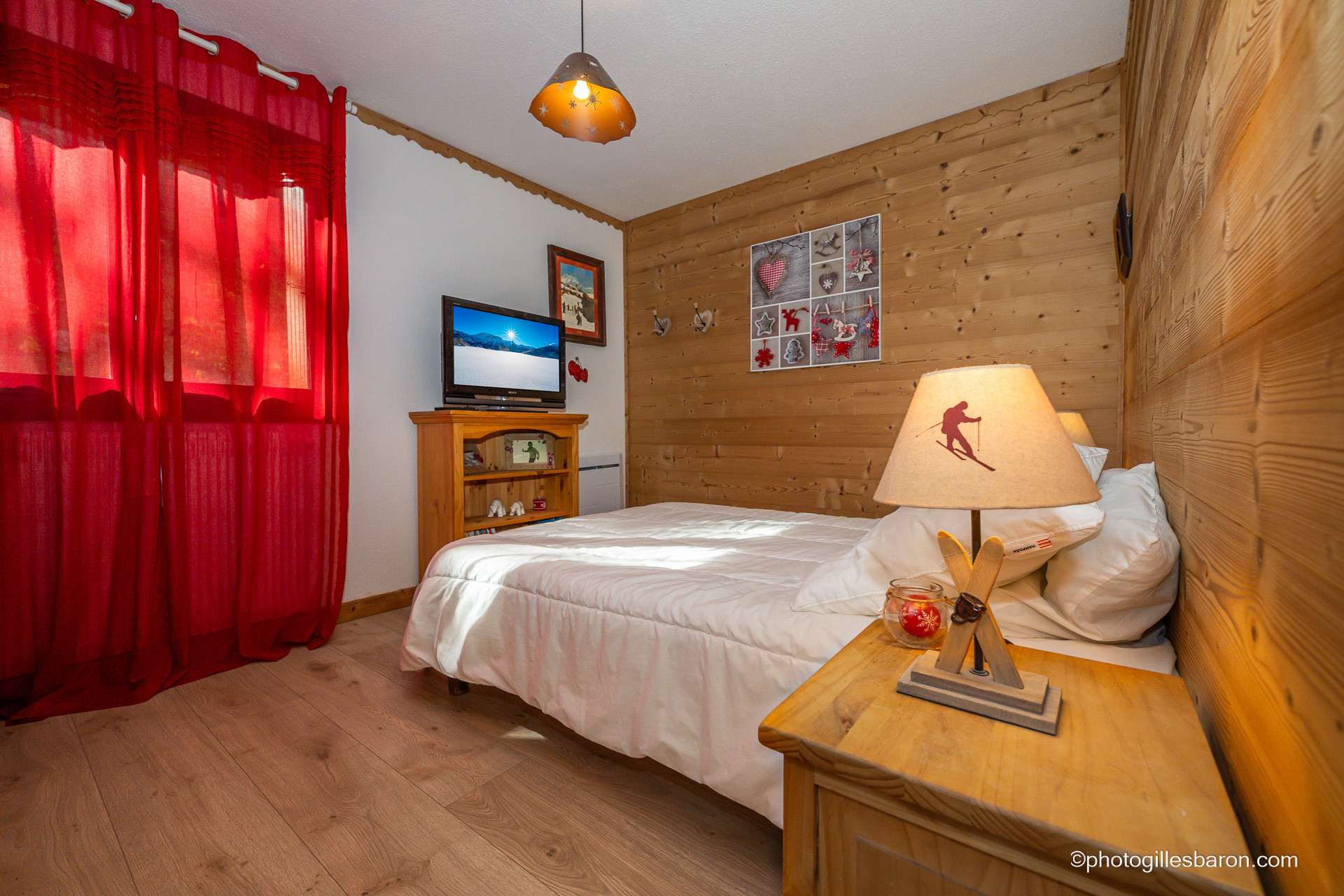 Estaris 2 n°20 - © G.Baron Estaris 2 n°20