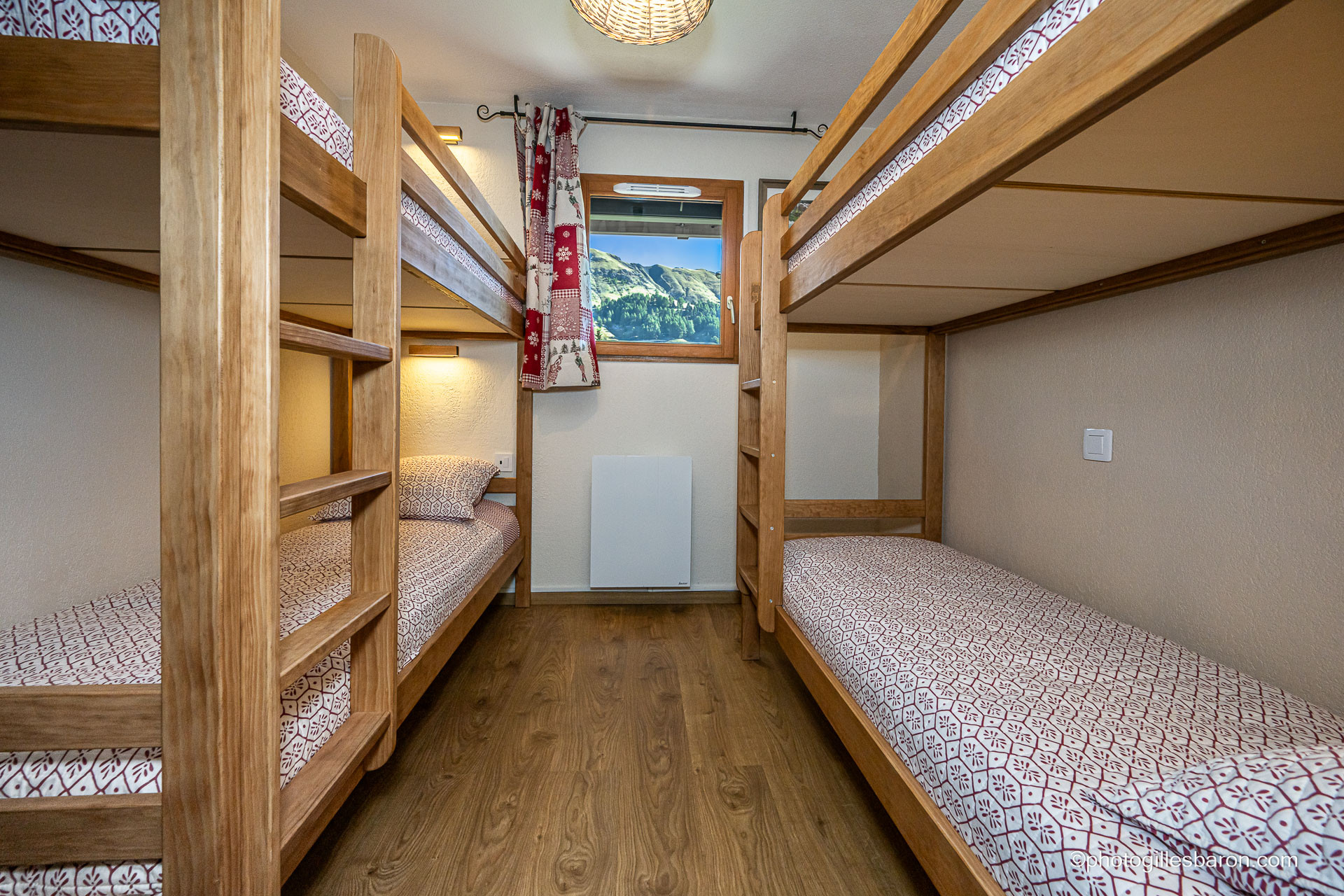 Les Cristallines 000 - © G.Baron Les Cristallines 000