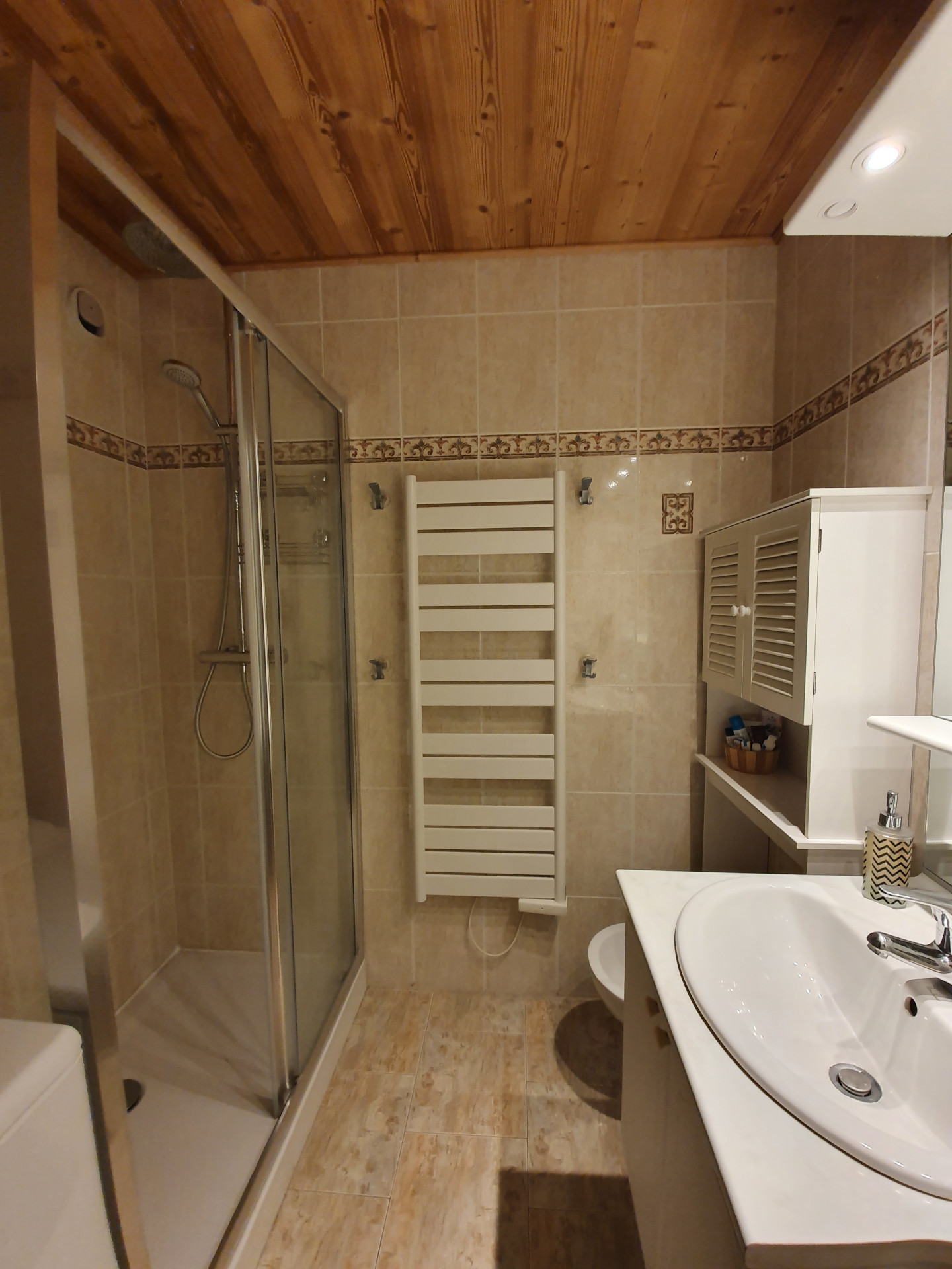 Salle de bain rénovée - © P.Dupuis Salle de bain rénovée