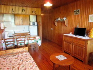 _lv_images___lot_0000010083_01_491367 _lv_images___lot_0000010083_01_491367