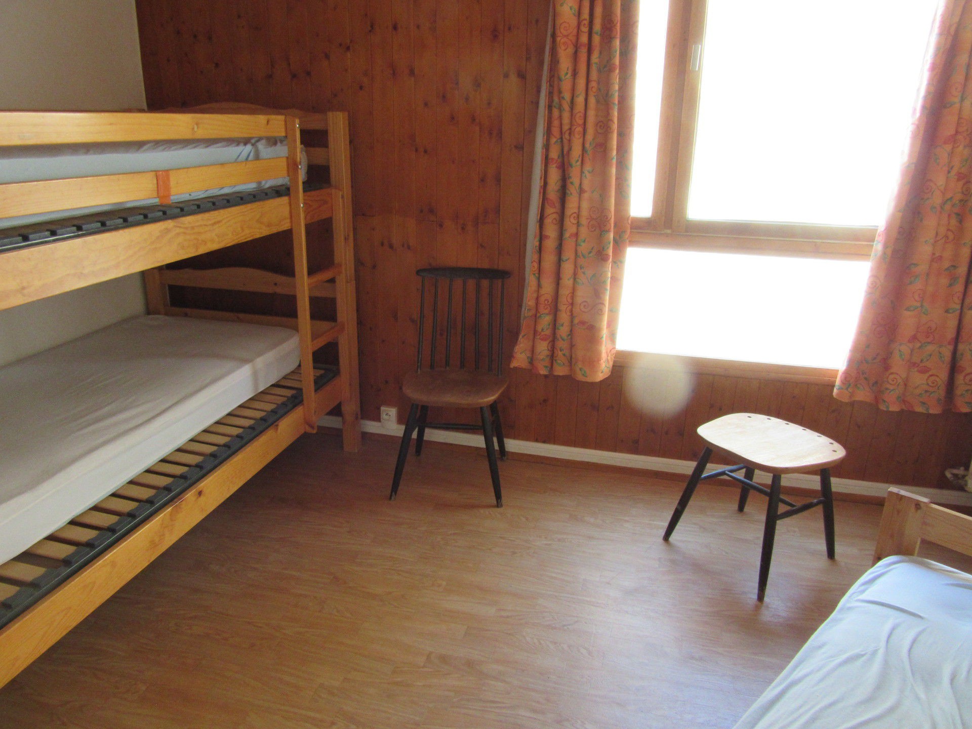 _lv_images___lot_0000450295_04_491204