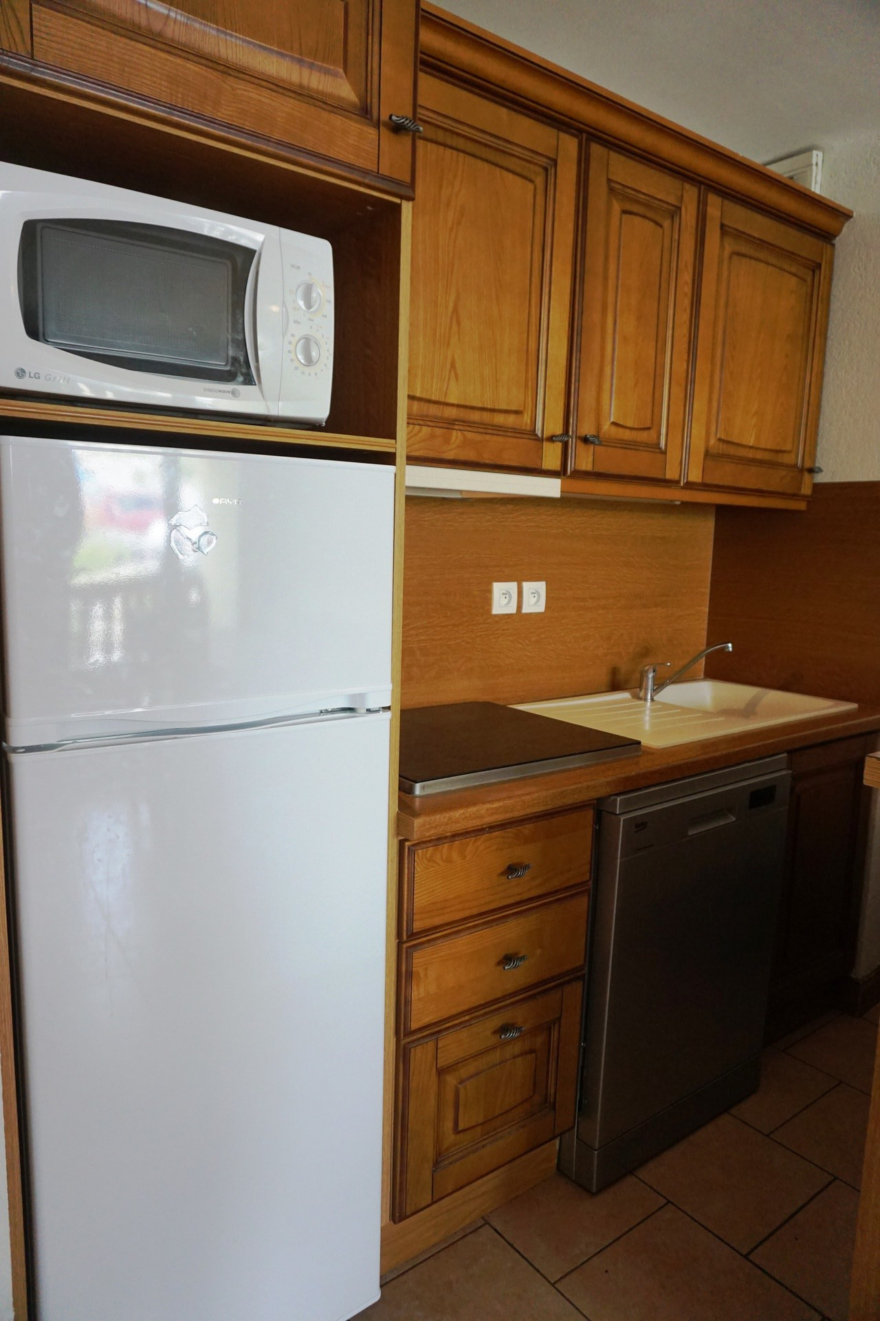 _lv_images__lot_0010950402_03_3208105 _lv_images__lot_0010950402_03_3208105