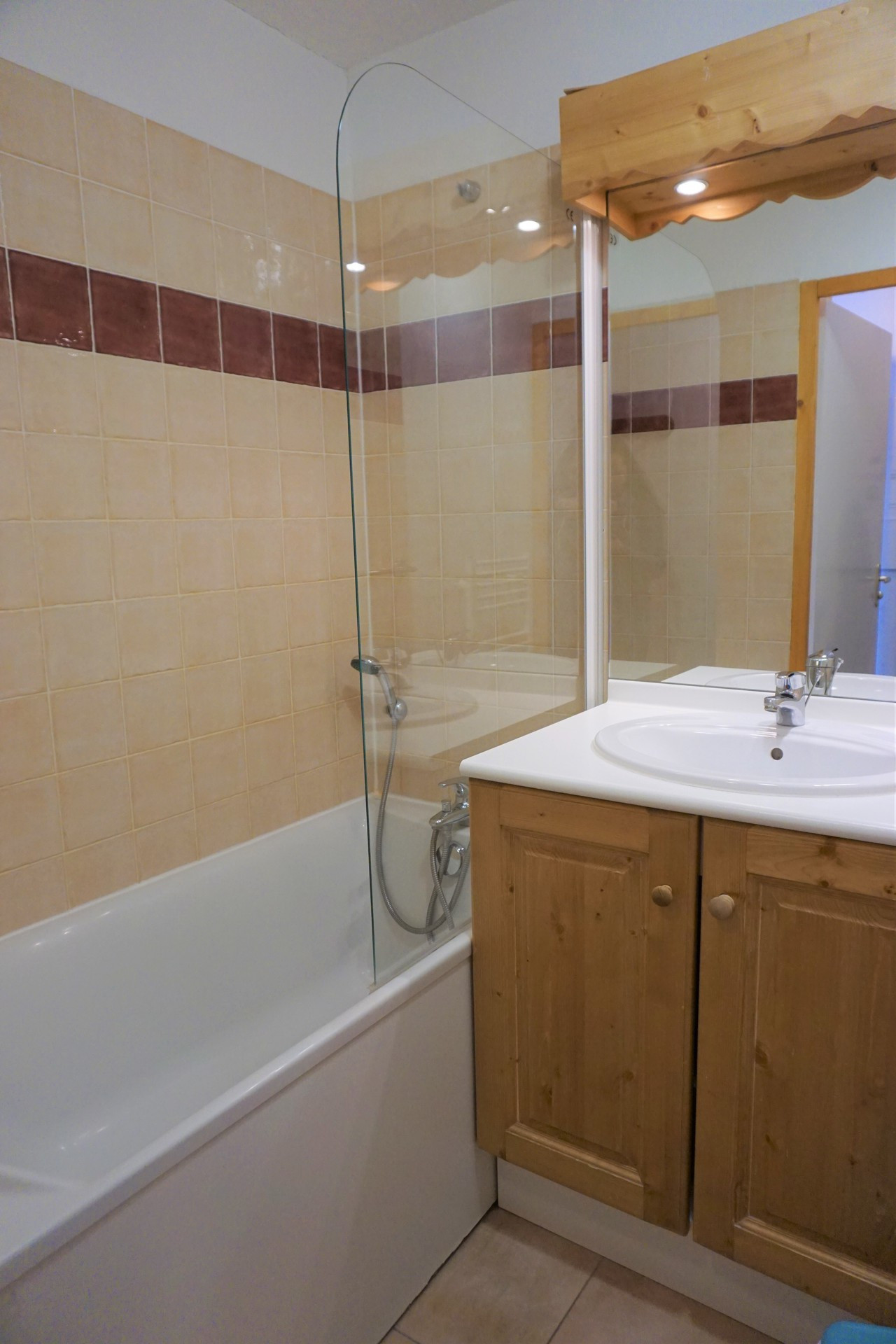 _lv_images__lot_0015200071_08_3294042