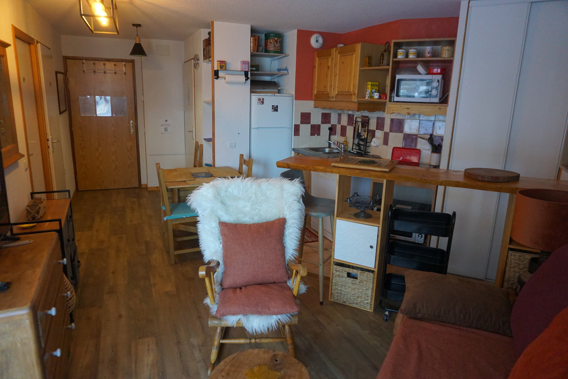 _lv_images__lot_0015200075_03_3374654