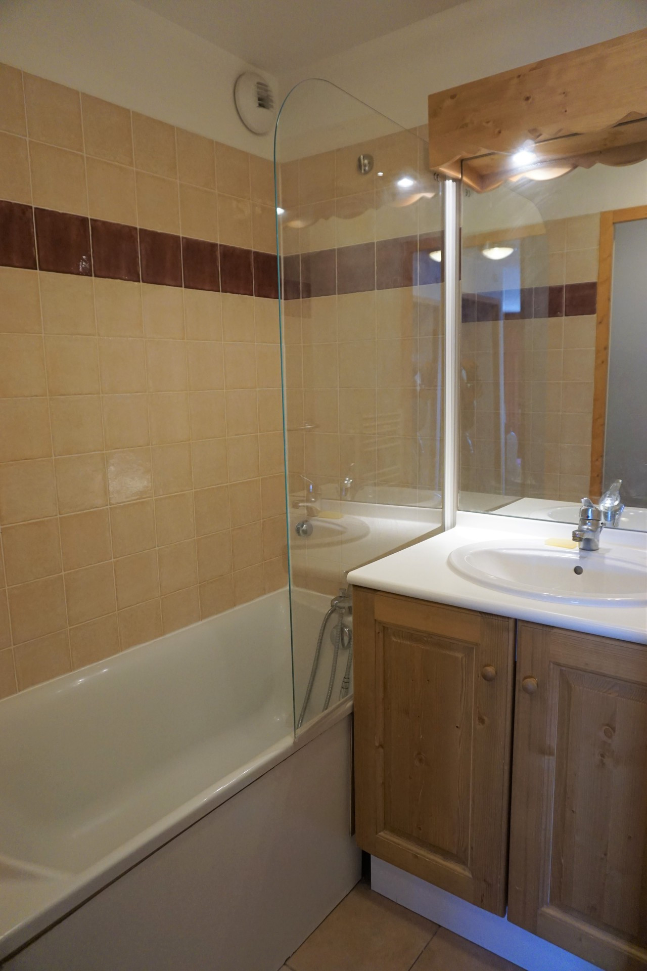 _lv_images__lot_0015200092_07_3474666