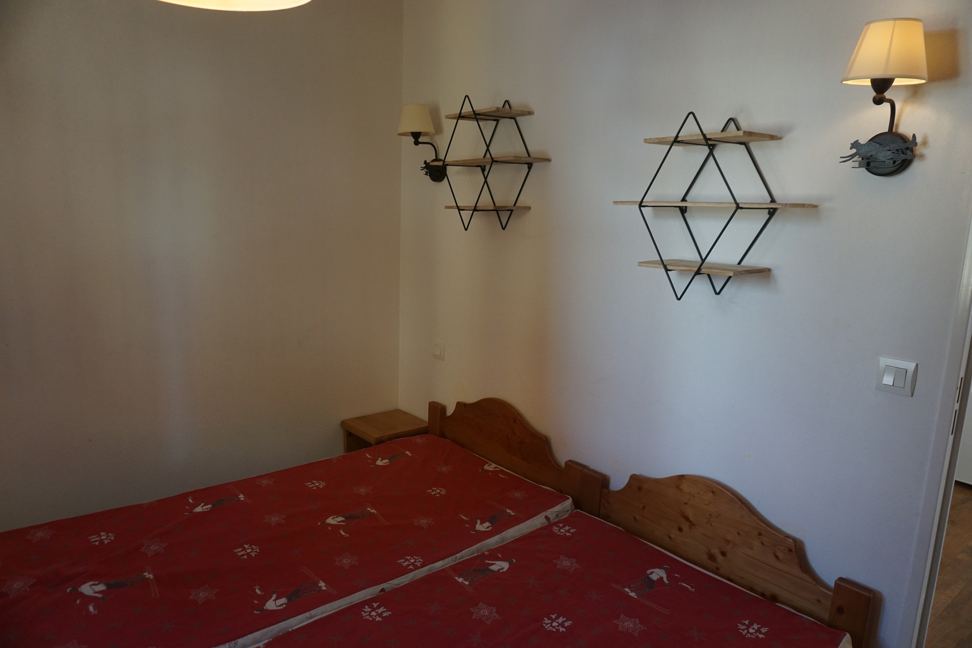 _lv_images__lot_0015200170_08_3221599