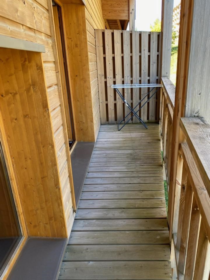 _lv_images__lot_0015200202_10_3310031