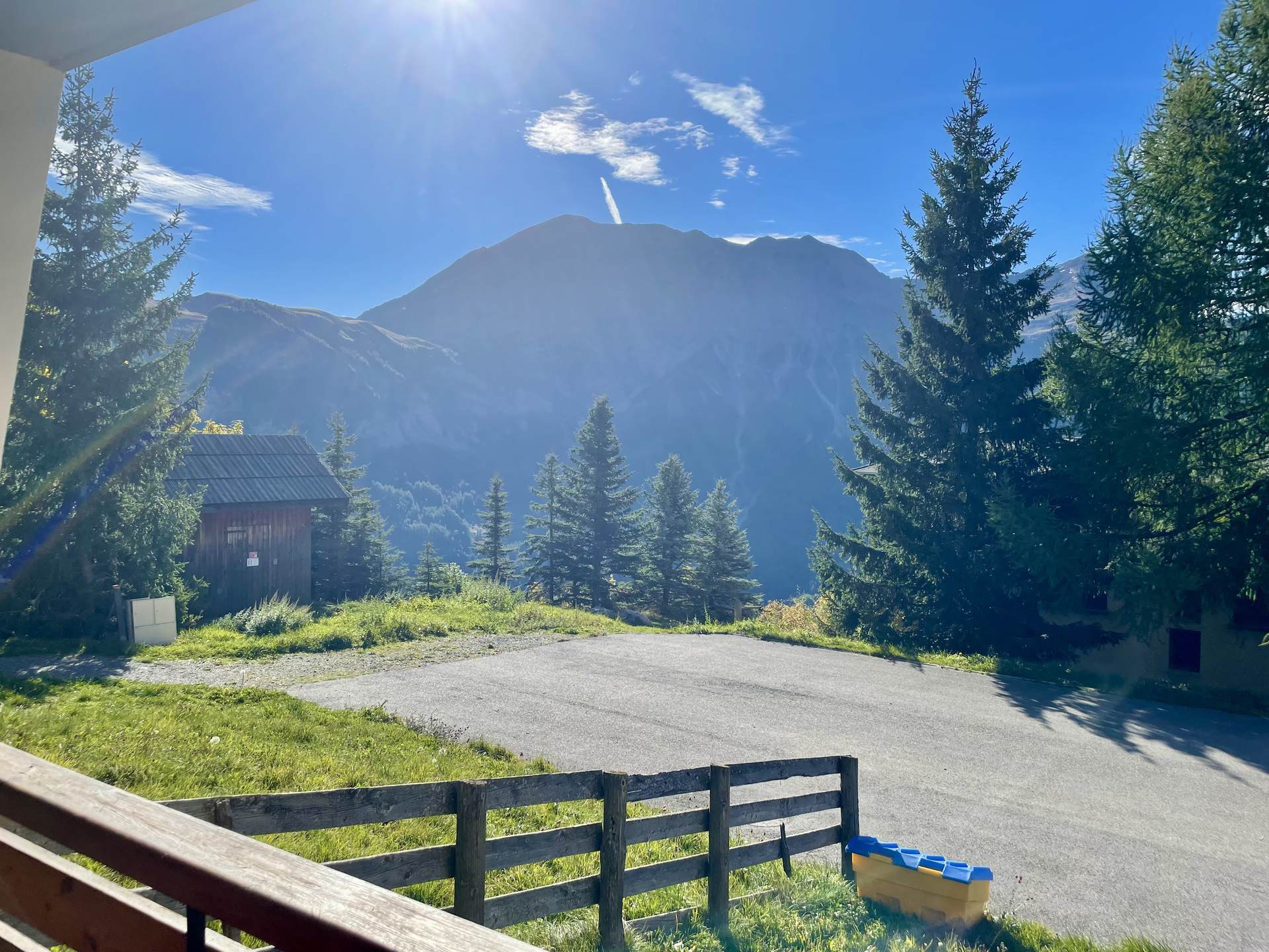 _lv_images__lot_0015200255_10_3241032