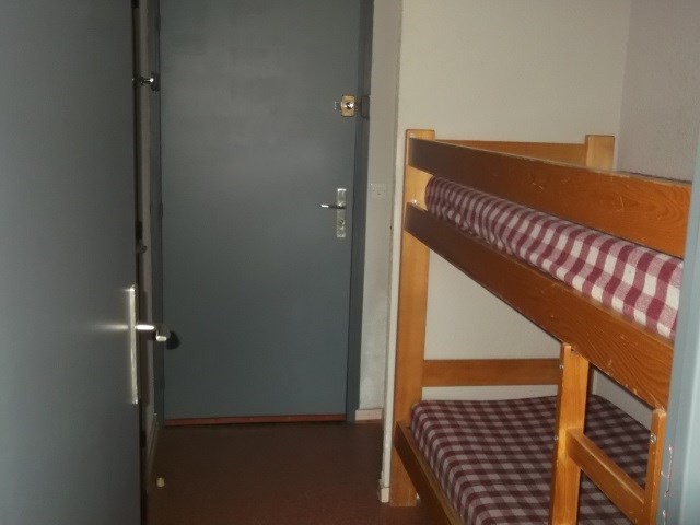 141c