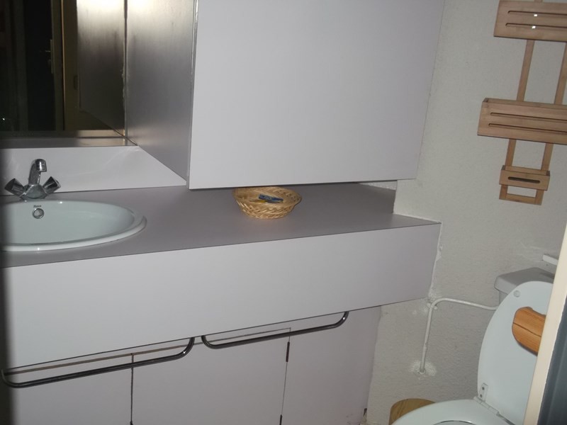 141f