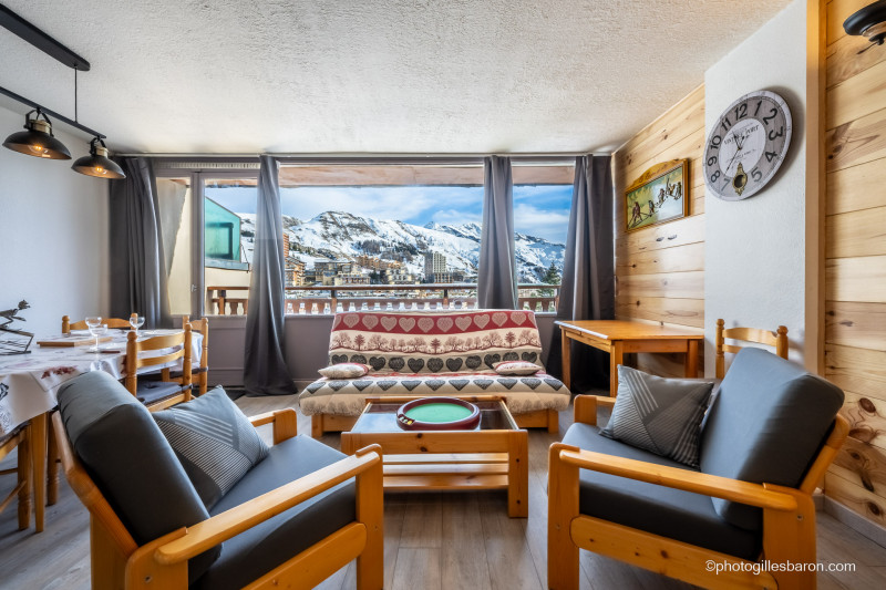 Appartement 3 pièces 6 personnes Le Chamois entrée 4- 3e étage_Orcières