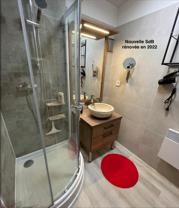 salle d'eau - © M.Rubino salle d'eau