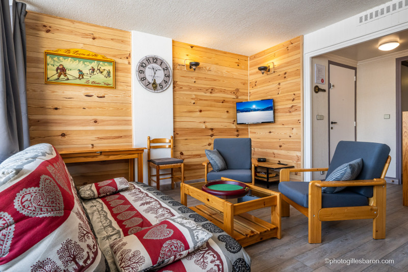 Appartement 3 pièces 6 personnes Le Chamois entrée 4- 3e étage_Orcières