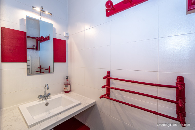 Salle d'eau - © G. Baron Salle d'eau