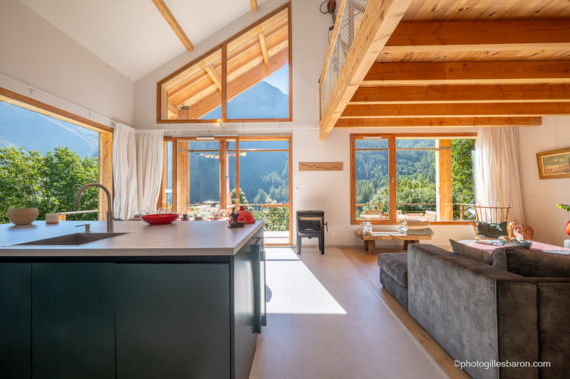 gillesbaron230825_0354.jpg gillesbaron230825_0354.jpg