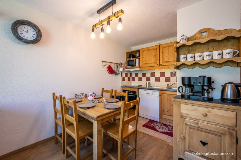 Les Cristallines 000