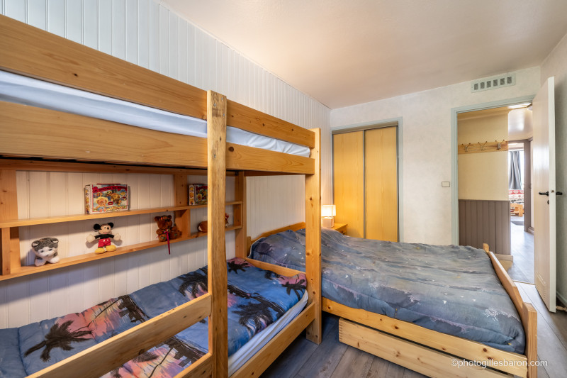 Appartement 3 pièces 6 personnes Le Chamois entrée 4- 3e étage_Orcières