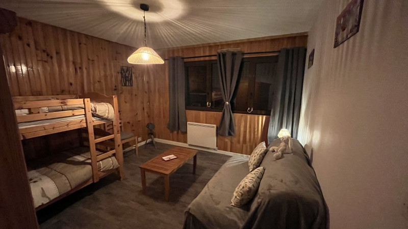 Queyrelet 3 n°51 - © Roux Queyrelet 3 n°51